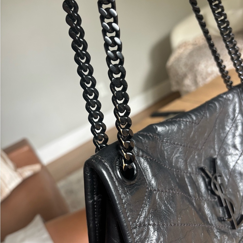 Saint Laurent Black Leather Quilted Chain Shoulder Bag - Picture 5 of 5